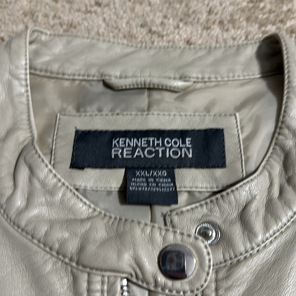 Kenneth Cole Reaction Beige Moto Jacket Faux Leather Women’s XXL - Picture 4 of 7